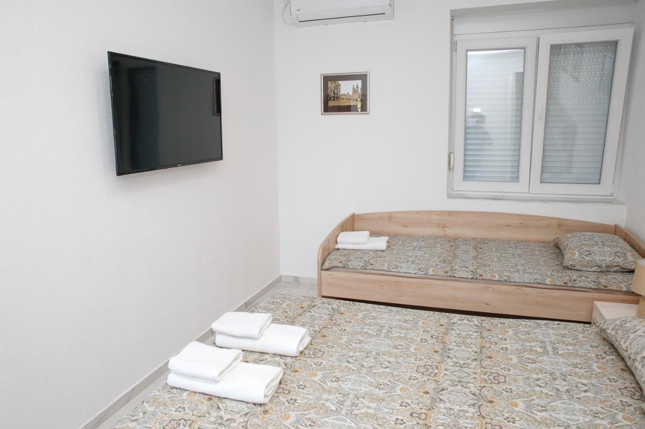 Reshkov Pool Apartments Gevgeli Dış mekan fotoğraf